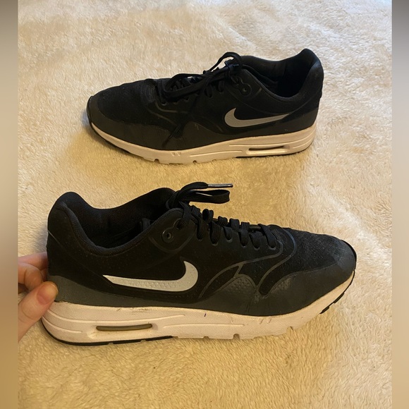 Nike Airmax - Picture 2 of 2